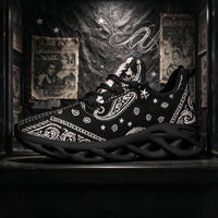 A Quiet Rhythm of Paisley and Stars